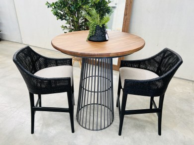 Bircade Bar Table with kuba stools-1